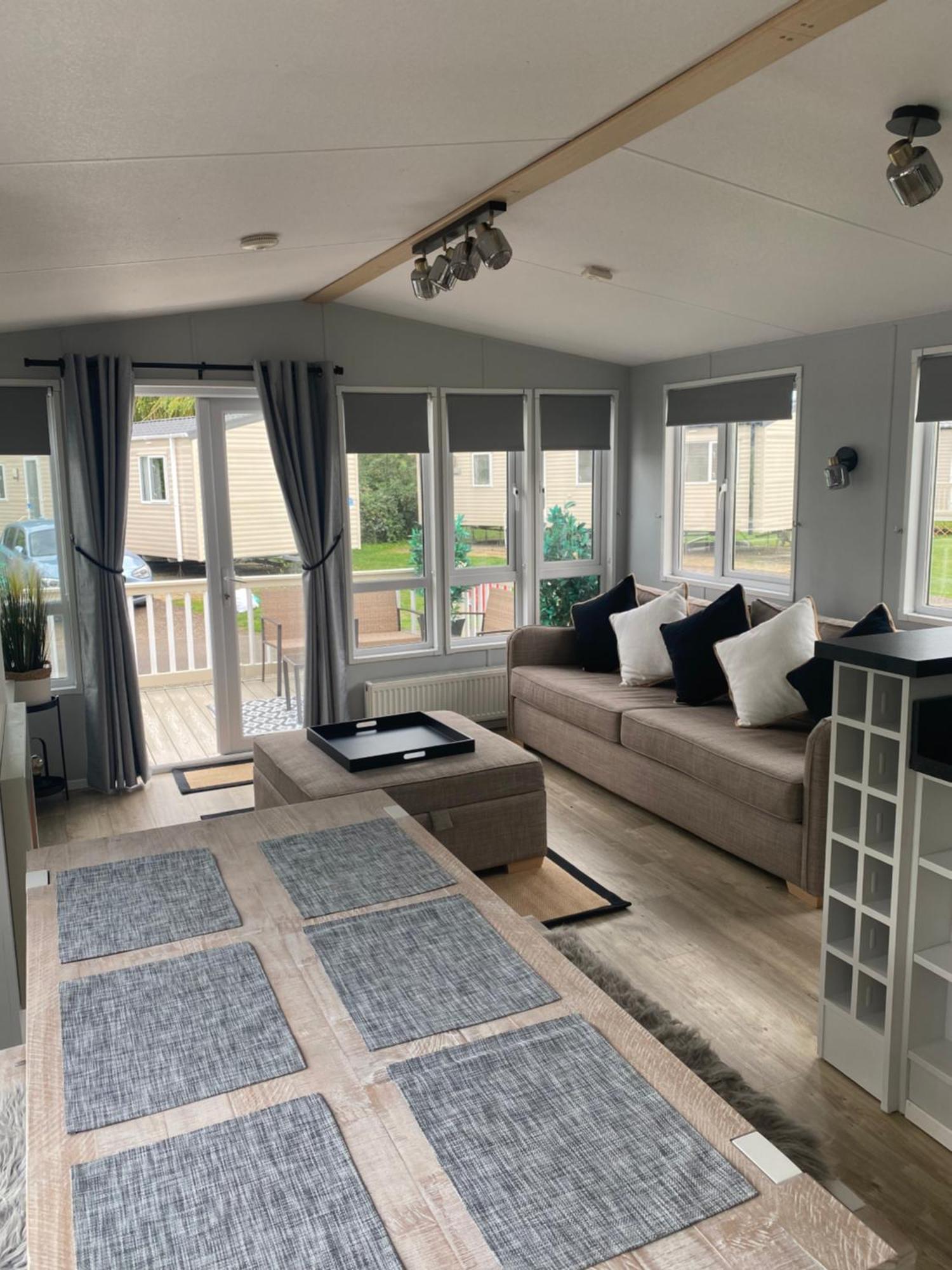 Kingfisher Quay Lodge 滨海克拉克顿 外观 照片
